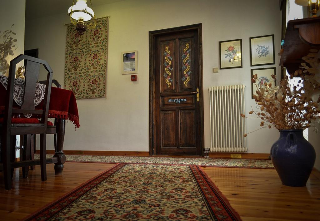 To Rodi Otel Papingo Dış mekan fotoğraf